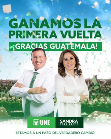 Sandra Torres, hier mit Vizepräsidentschaftskandidat Carlos Raul Morales, kam auf knapp 15 Prozent Sandra Torres, hier mit Vizepräsidentschaftskandidat Carlos Raul Morales, kam auf knapp 15 Prozent