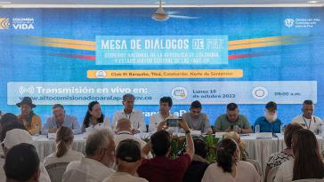 Am 16. Oktober nahmen Regierung und EMC-Farc in Kolumbien offiziell ihre Friedensverhandlungen auf