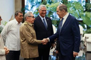 Lawrow mit Raúl Castro und Präsident Díaz-Canel