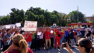 Protest vor der Raffinerie Puerto La Cruz im Osten Venezuelas