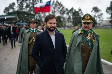 Boric und Yanez am Tag des Carabinero und der Carabinera am 27. April 2023 in Puerto Montt Boric und Yanez am Tag des Carabinero und der Carabinera am 27. April 2023 in Puerto Montt