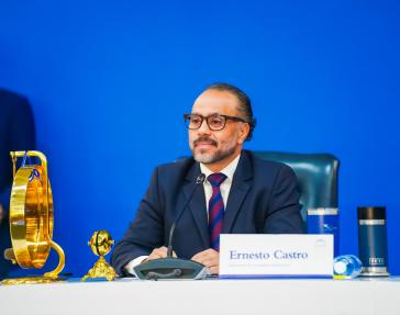 Parlamentspräsident Ernesto Castro postete nach der Abstimmung auf X: "Stolz, unserem Land in diesem großen Moment der Geschichte zu dienen"