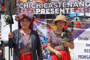 Seit Oktober 2023 protestieren die Indigenen Gemeinschaften Guatemalas permanent gegen den versuchten Wahlputsch Seit Oktober 2023 protestieren die Indigenen Gemeinschaften Guatemalas permanent gegen den versuchten Wahlputsch