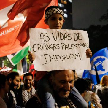 "Das Leben palästinensischer Kinder ist wertvoll": Kundgebung in São Paulo "Das Leben palästinensischer Kinder ist wertvoll": Kundgebung in São Paulo
