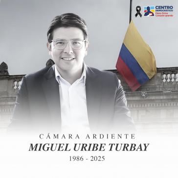 Nach dem Tod von Miguel Uribe Turbay wurde in Kolumbien Staatstrauer angeordnet Nach dem Tod von Miguel Uribe Turbay wurde in Kolumbien Staatstrauer angeordnet