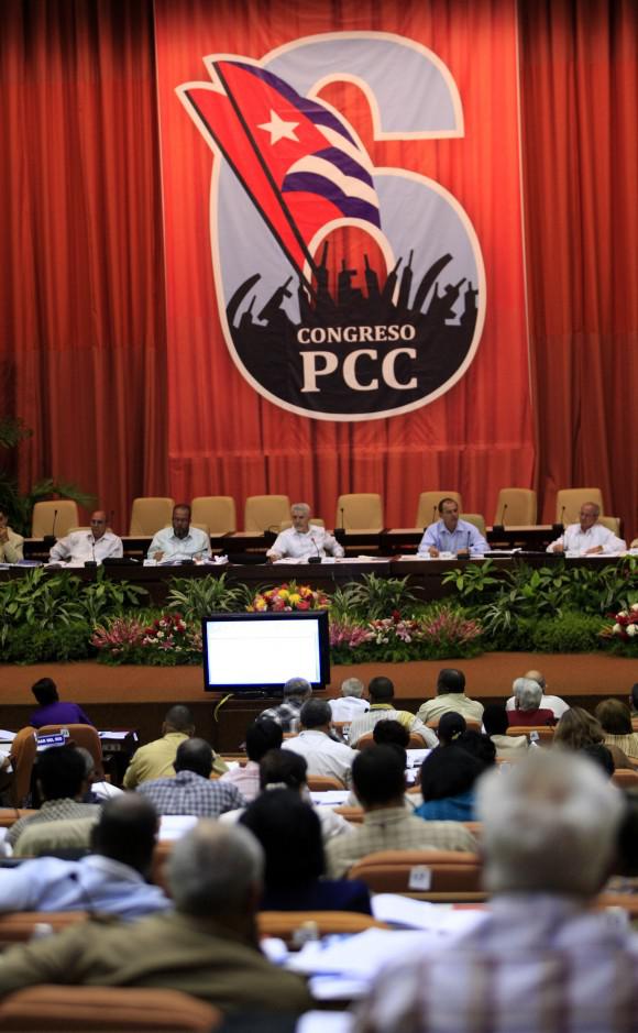 Präsidium des sechsten Parteitags der PCC