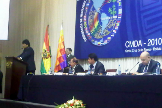 Morales am Rednerpult bei der OAS-Tagung