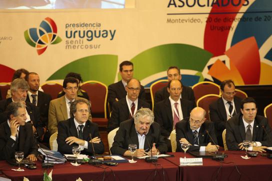 Teilnehmer des 42. Mercosur-Gipfeltreffens in Montevideo Teilnehmer des 42. Mercosur Gipfeltreffens