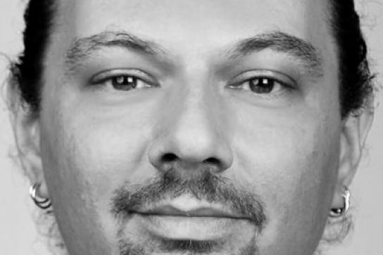 Der Politikwissenschaftler Dario Azzellini arbeitet an der Johannes Kepler Universität Linz (Österreich) Dario Azzellini