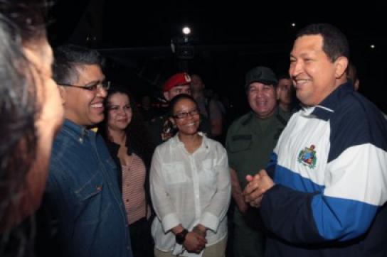 Chávez bei der Ankunft in Caracas 