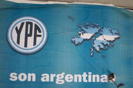 Transparent YPF-son argentinas
