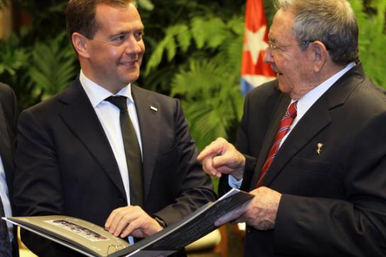 Raul Castro und Dmitri Medwejew bei Verhandlungen im Februar in Havanna