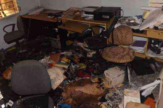 Verwüstetes Büro von Pro-Búsqueda