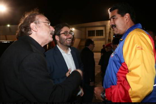Ignacio Ramonet (li.) mit Nicolás Maduro (re.)
