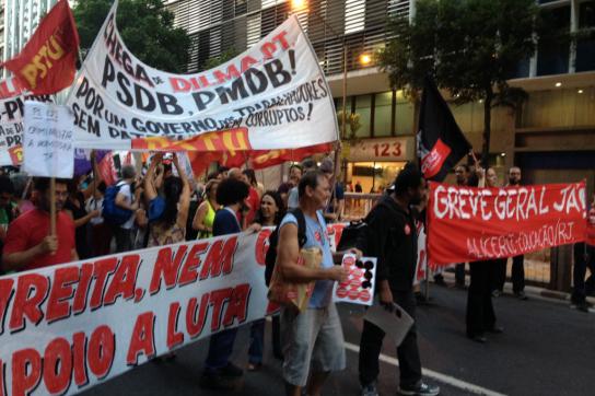 Arbeiterdemonstration in Rio de Janeiro gegen das Gesetzesprojekt