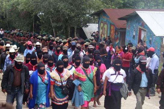 EZLN-Mitglieder beim Nationalen Indigenen Kongress in San Cristóbal de Las Casas, Chiapas