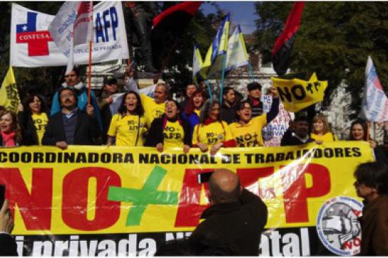 Protest gegen private Rentenfonds in Chile