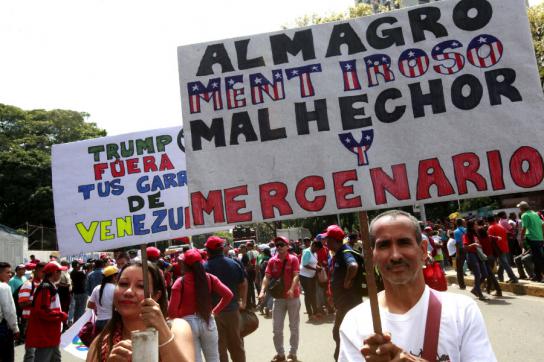 Proteste in Caracas gegen die Einmischung der OAS in Venezuela