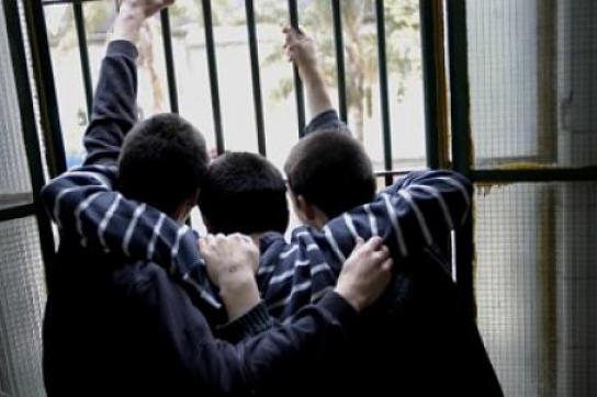Jugendliche in einem argentinischen Gefängnis