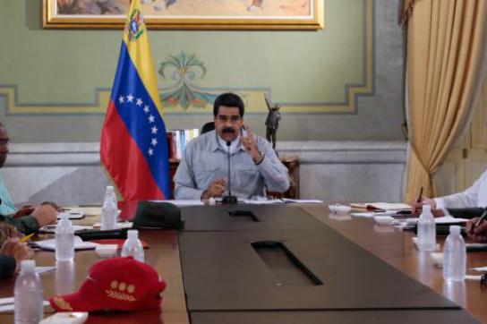 Venezuelas Päsident Maduro mit seinen Ministern in Venezuela