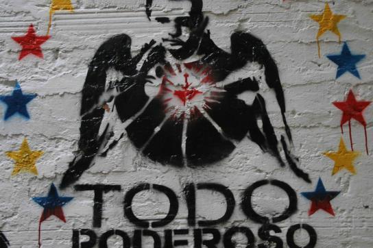 Graffito Uribe als "todo poderoso"