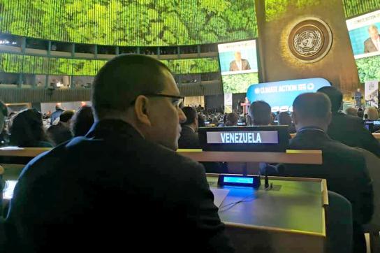 Venezuelas Außenminister Arreaza bei der Eröffnung des UN-Klimagipfels durch Generalsekretär Guterres am Montag