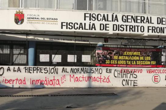 Familienangehörige fordern die Freilassung aller Studierenden von Mactumactzá