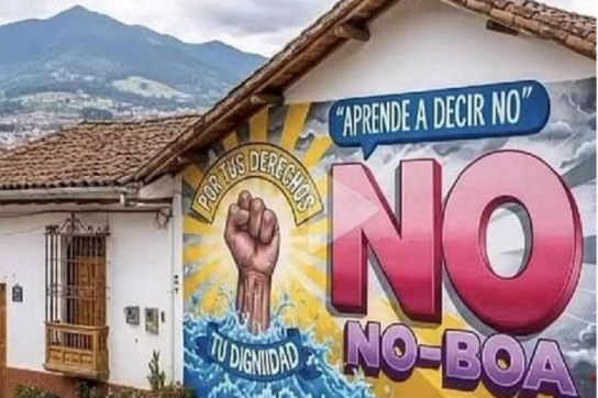 "Wandmalerei: "Lerne, Nein zu sagen. No, No-boa". Es ist ein Wortspiel mit dem Nachnamen Noboas und dem wiederholten "No" (Nein) als Ausdruck politischer Ablehnung